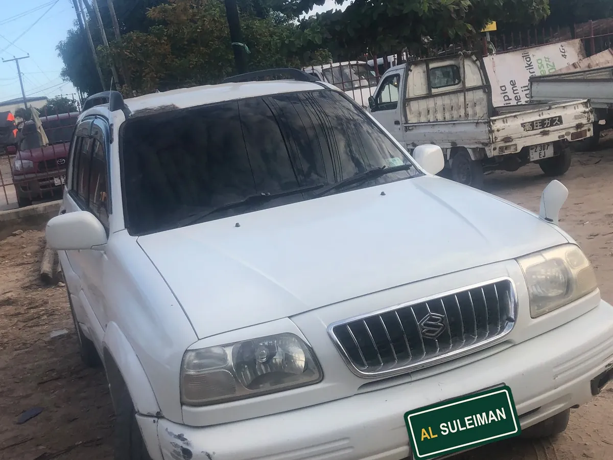 Suzuki Escudo